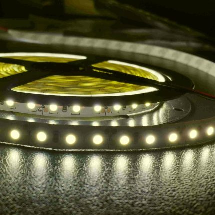 DC 24V 4000K 5M 2835 600 LEDS Natural White SMD LED Strip Lights